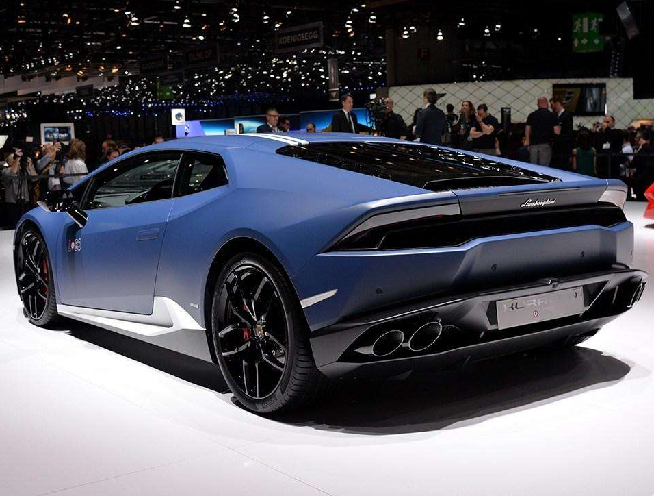 线条非常优美的几款车,操控感良好,看点非常多