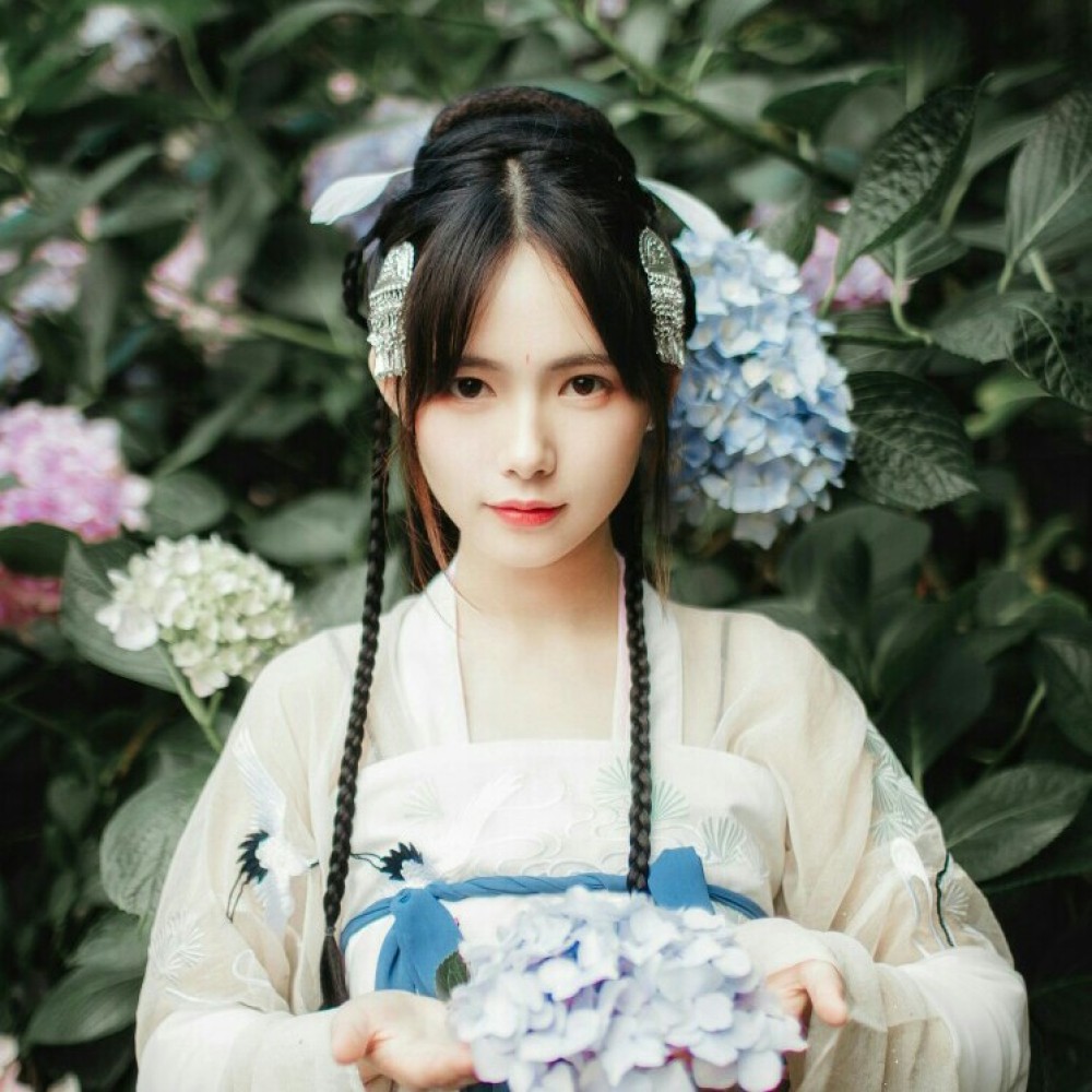 李白的经典情诗,哀婉缠绵,其中10字无人能敌,收入唐诗三百首