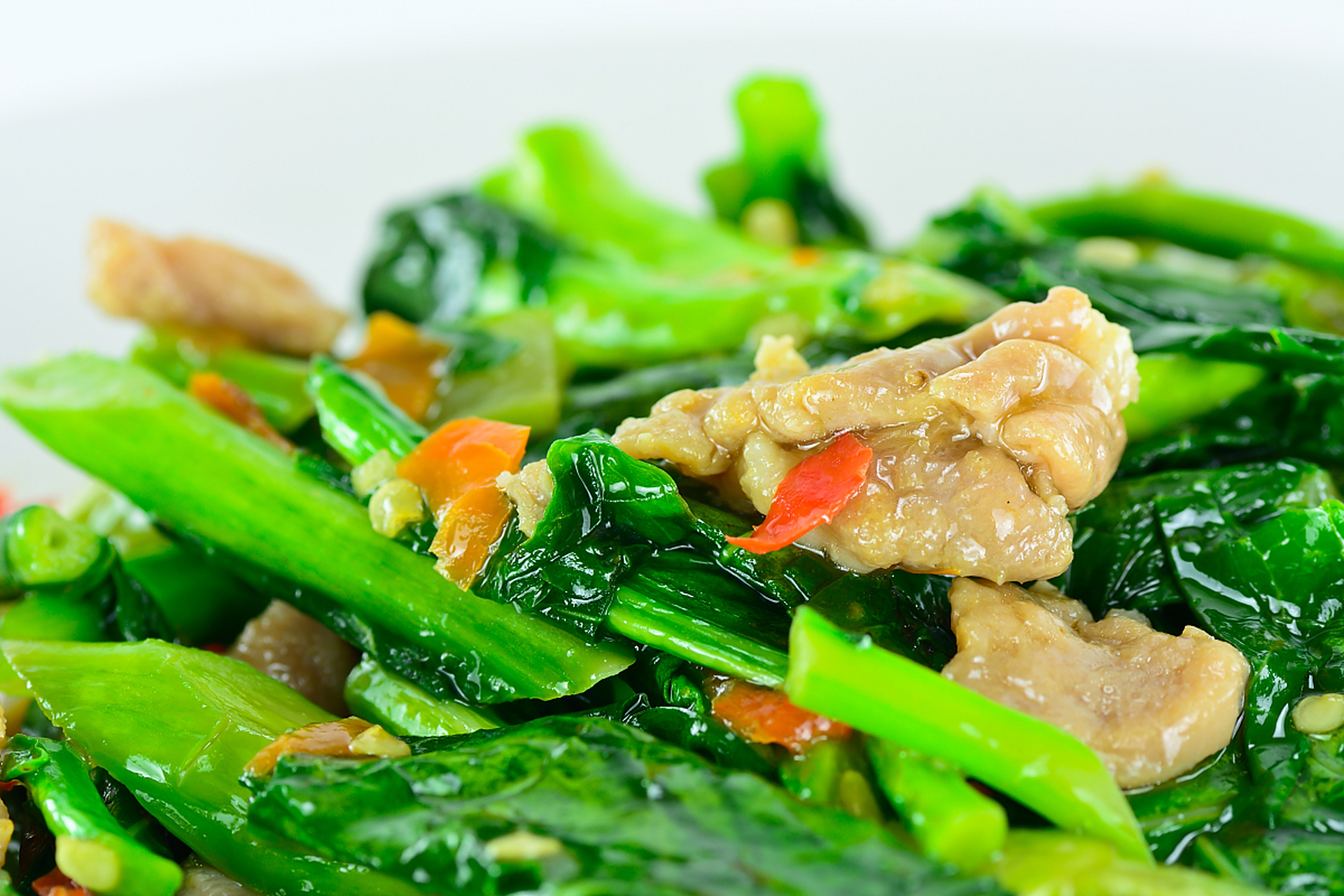 古月美食:家常菜芥兰炒肉片这样搭配,经济实惠又美味,老少皆宜#美食