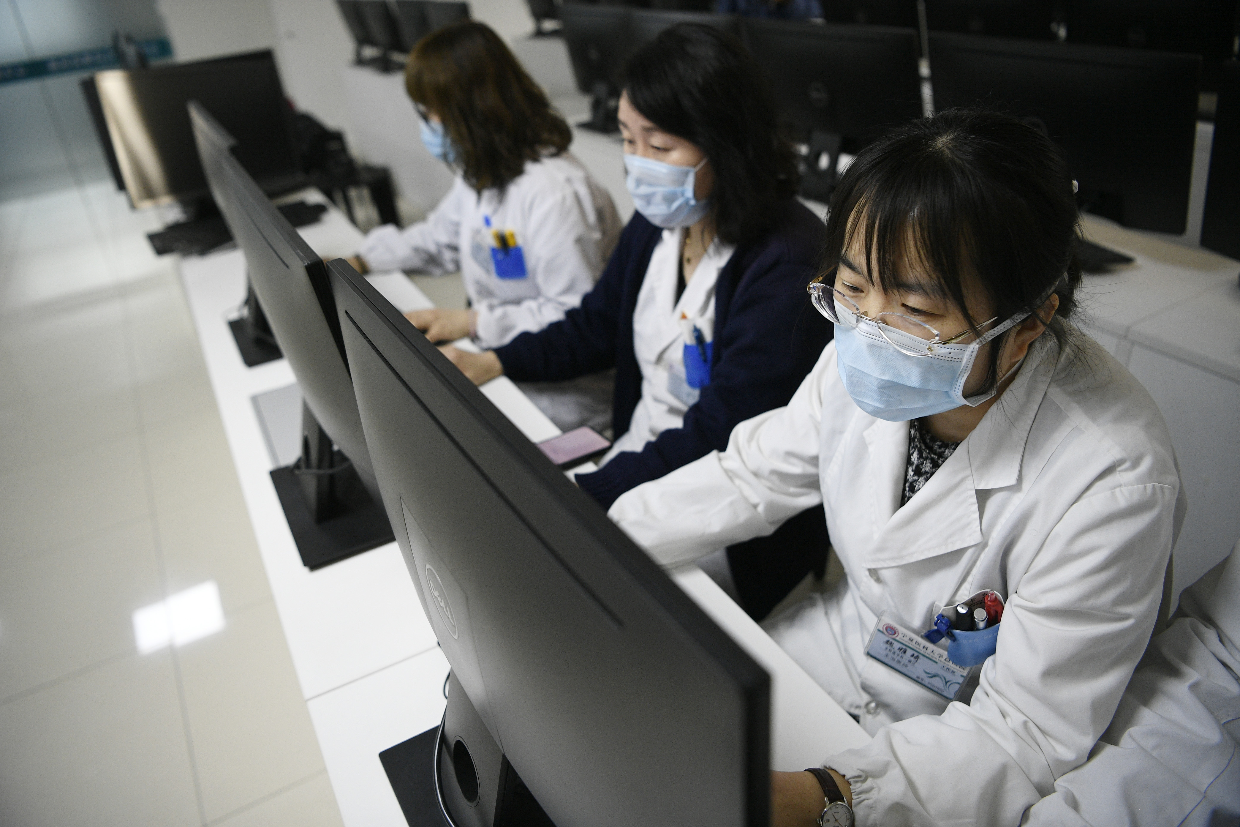 宁夏:开通网上问诊通道 提升排查诊疗效率