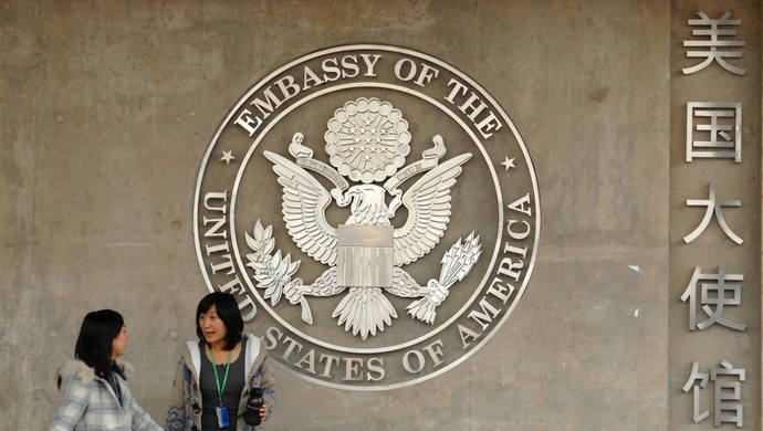 美国驻华大使馆官微全部"罢工"