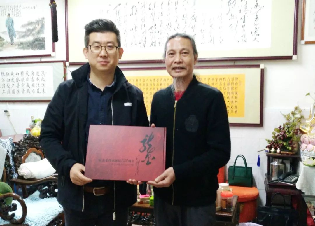 真正的隐者,定有一颗热爱生活的心—龙墨,李运国