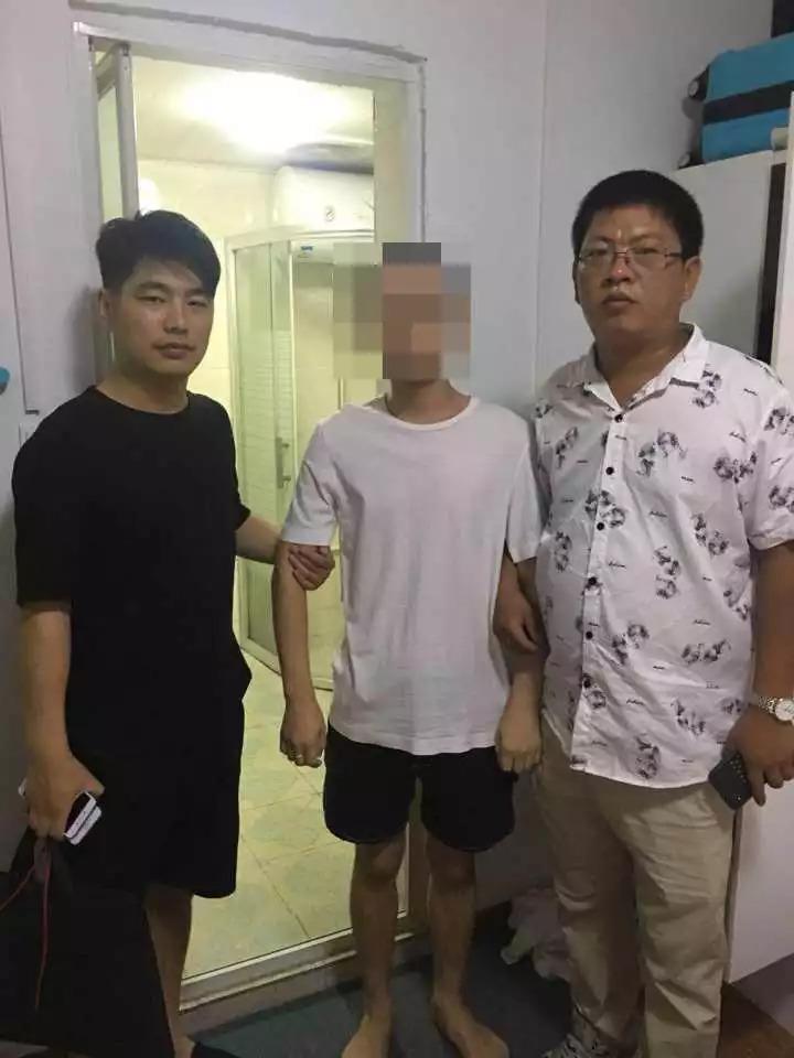 50多名富二代生活奢华糜烂 因为这事被警方一锅端