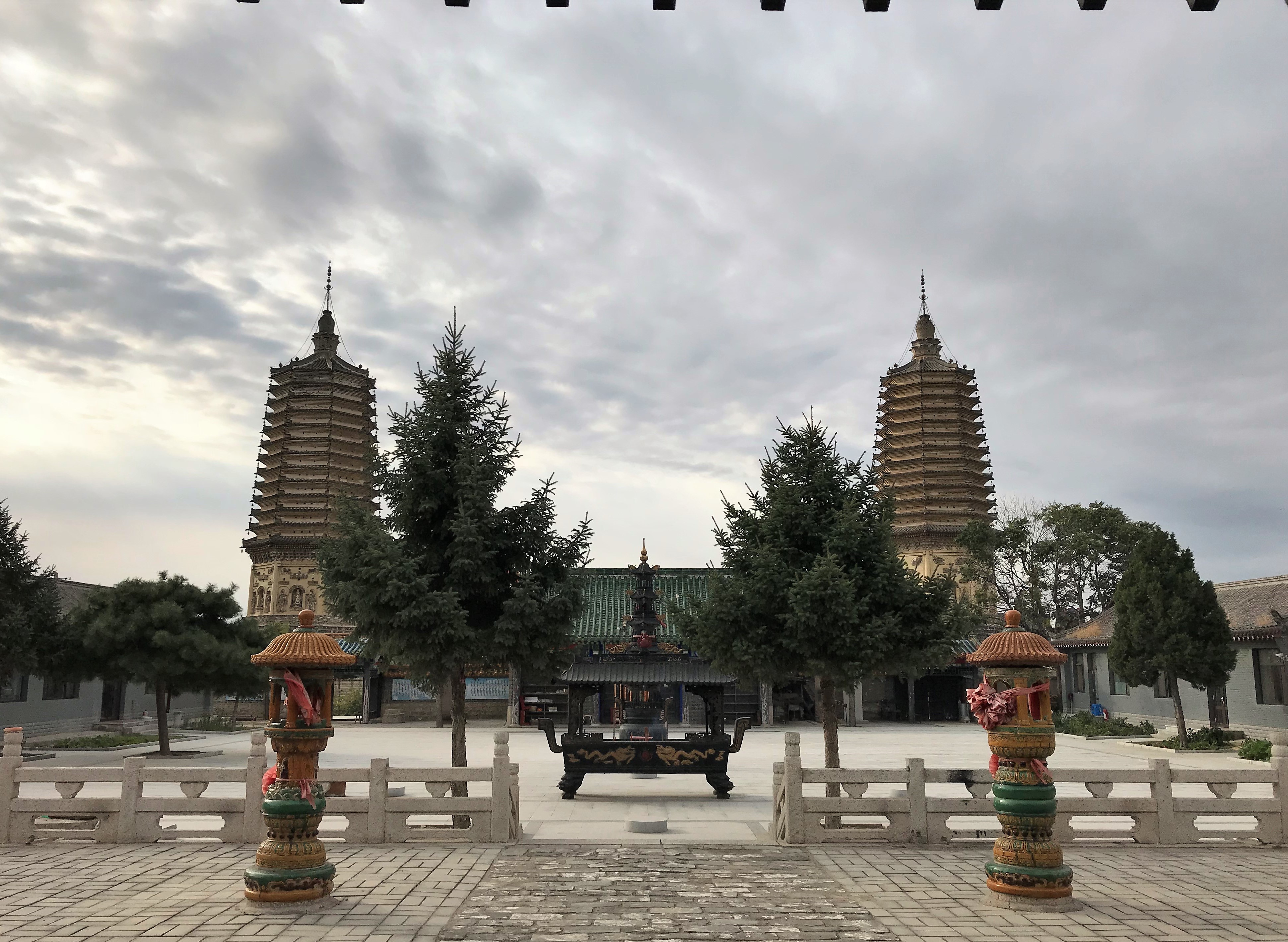 錦州北鎮的崇興寺雙塔,歷經千年風雨仍保持完好,堪稱中華一絕