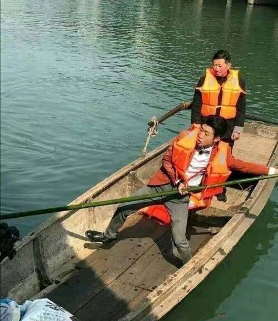 刘俊凯画风,再看张一山画风,网友:显然跟正常的小鲜肉的差距大