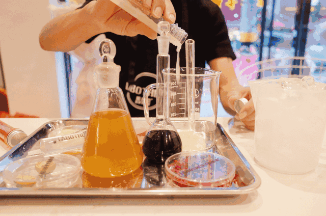 奶茶实验室停不下来的实验,引爆奶茶"diy"风暴