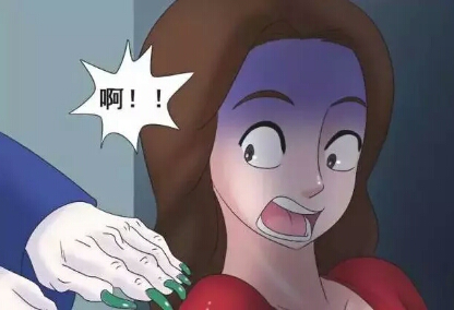 搞笑漫画:被男朋友定住的朱莉泡