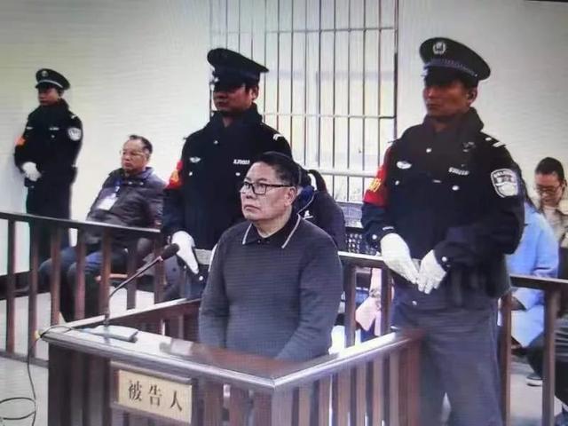 19名涉孙小果案人员获刑:继父被判19年,母亲20年