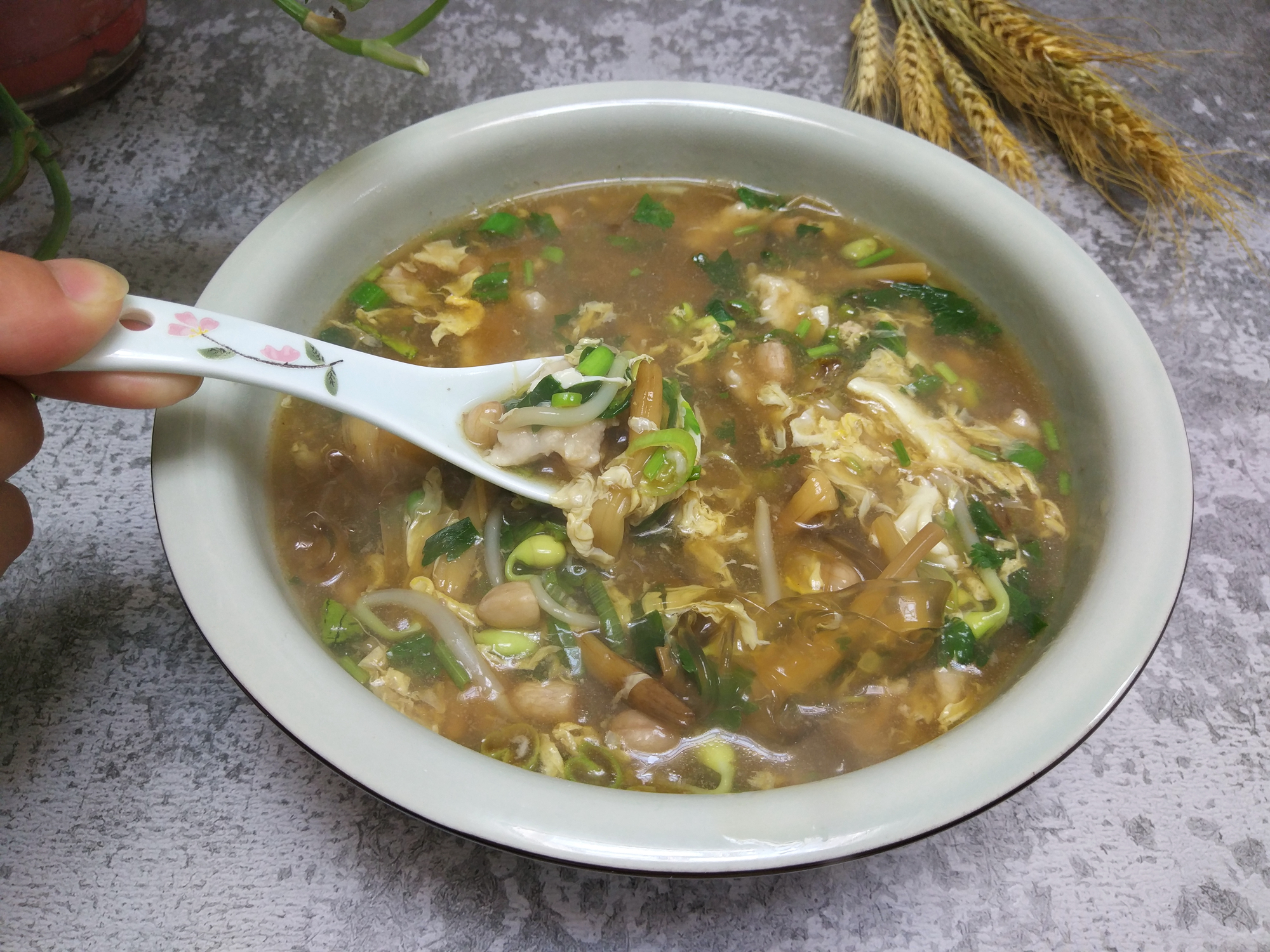 滑肉汤这样做,汤鲜味美,肉质q弹爽滑不掉粉,老少皆宜非常好喝