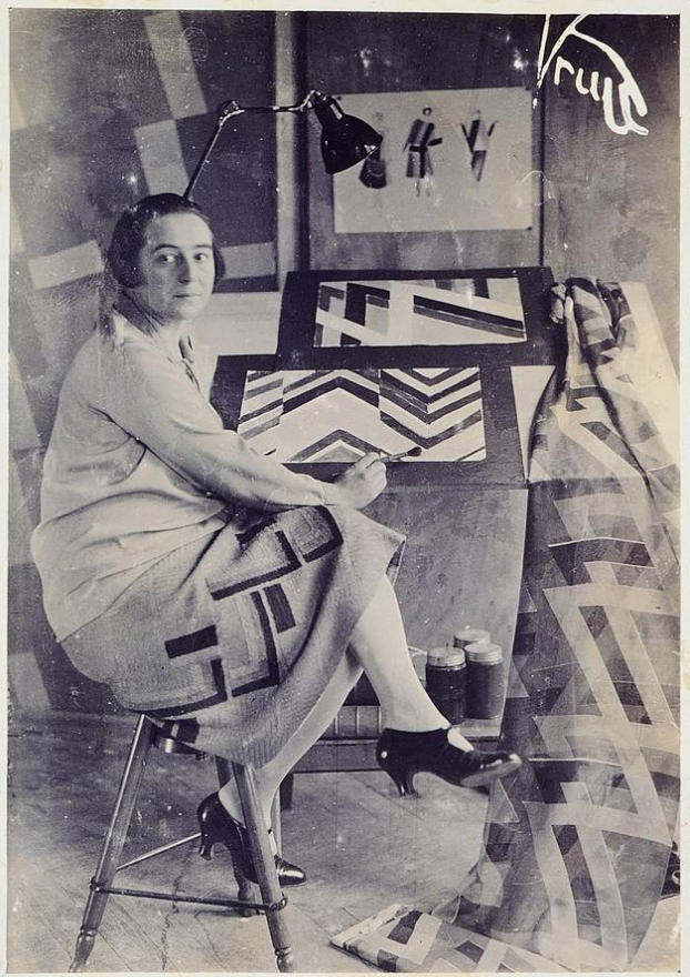 1979),她是小潞上篇文章讲到的奥弗主义创始人罗伯特·德劳内的妻子