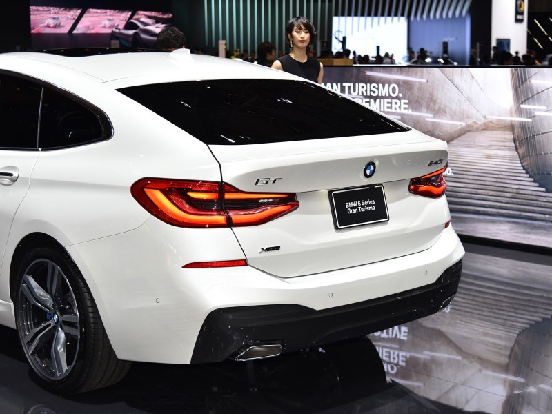 新款宝马6系gt来了,舒适度极高运动感十足,车友:准备换车!