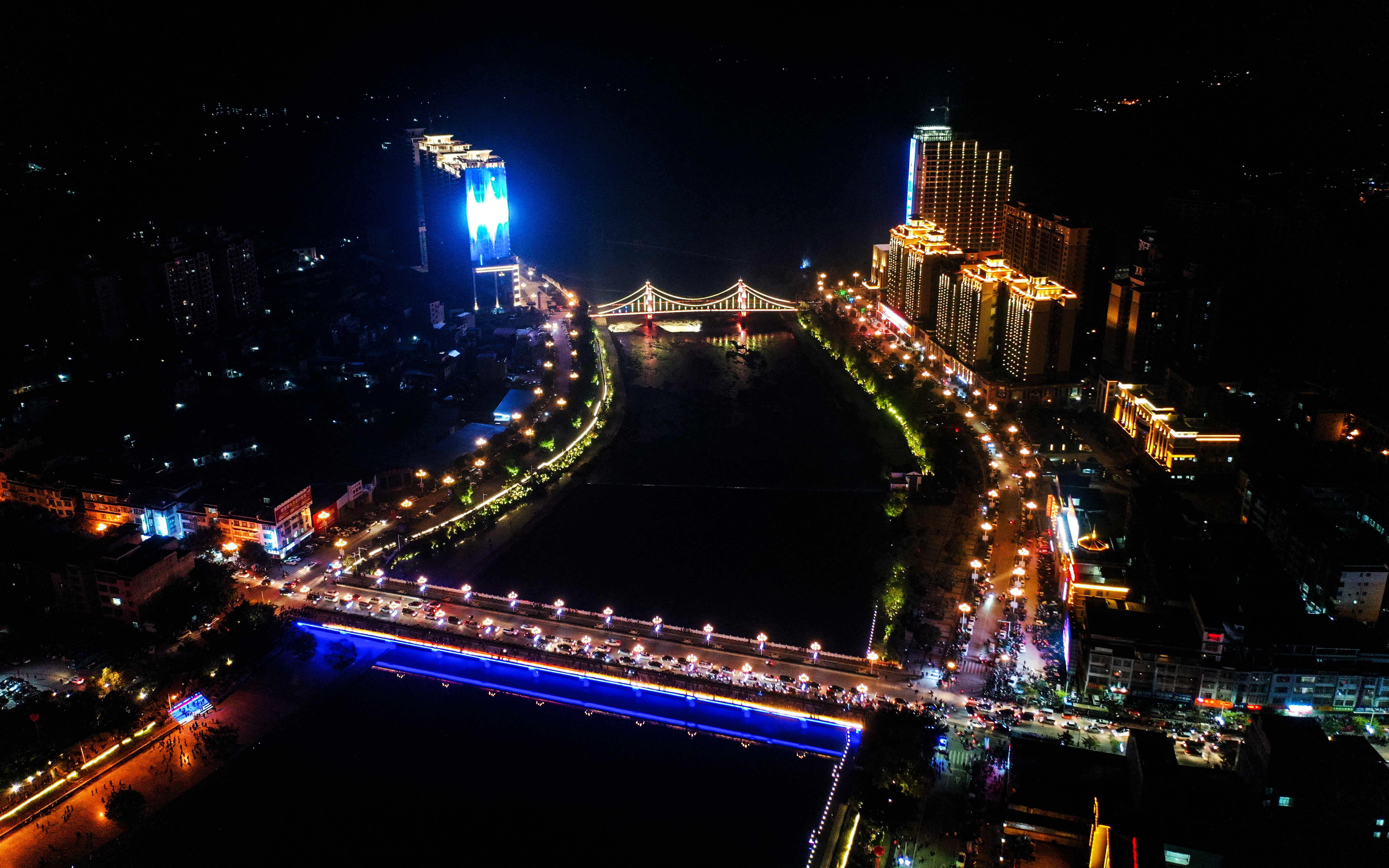 (辉煌60年·壮美新广西)(3)荔浦夜色美