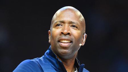 肯尼-史密斯:面试尼克斯主帅的过程很有趣