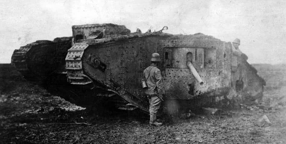 100年前的亚眠战役 英军坦克突破防线迫使数万德军投降