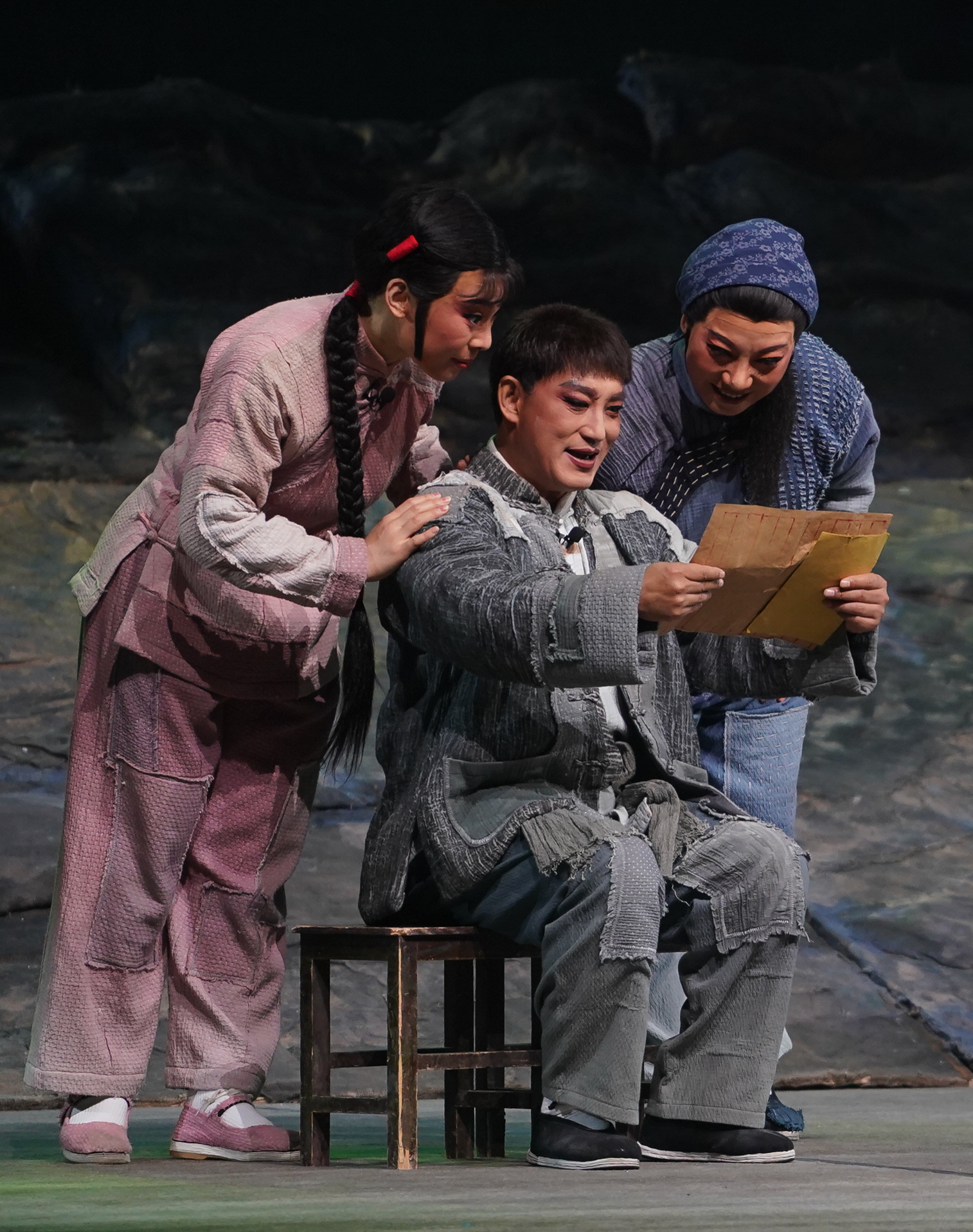 徐州梆子现代戏《母亲》在南京上演