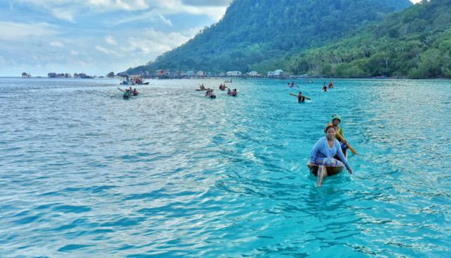 号称"海上游牧人"的民族,没有国籍,海上漂流数百年