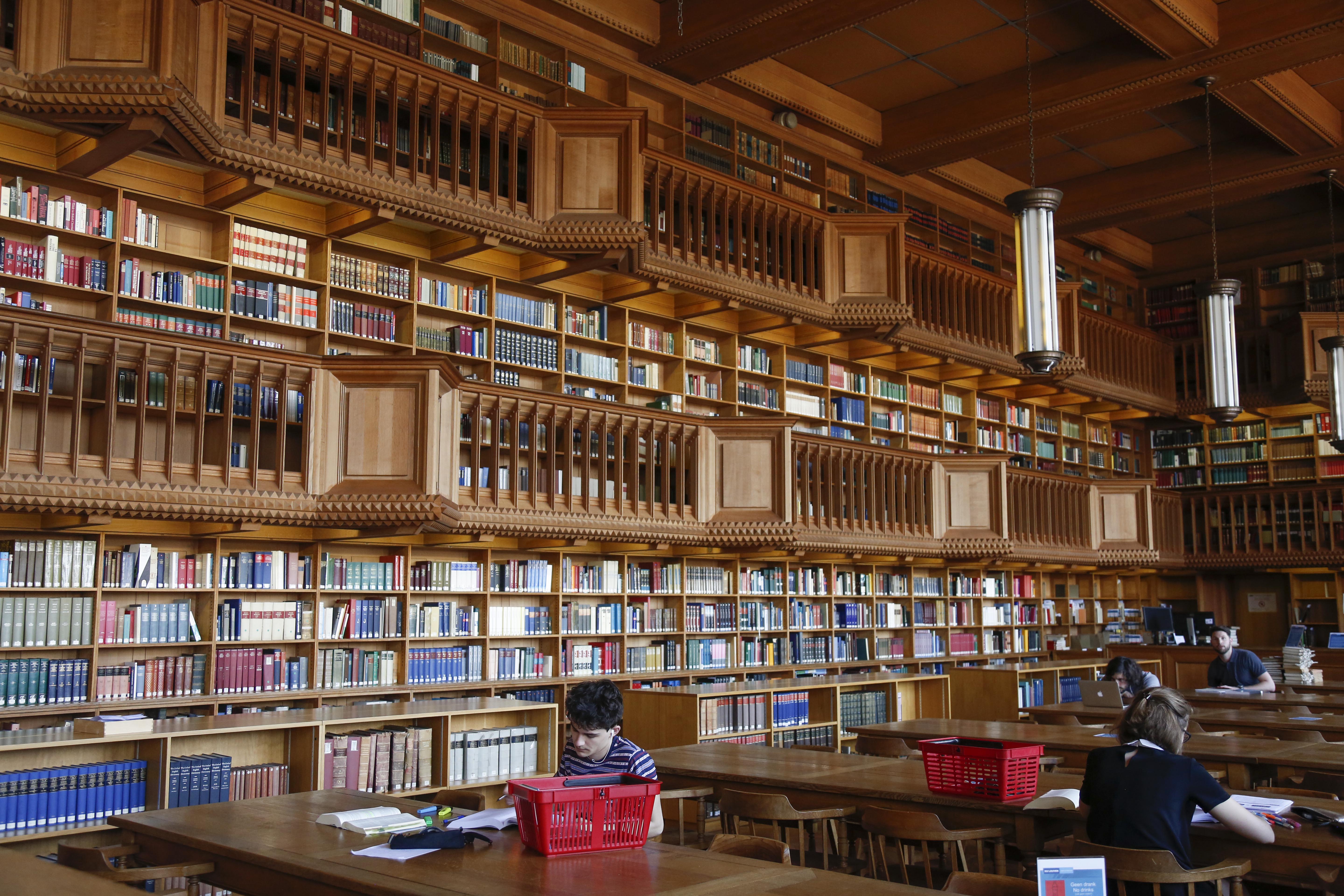 探访比利时鲁汶大学图书馆(4)