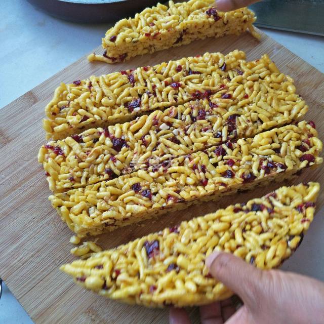 自制荞面沙琪玛,全程不加一滴水,味道超赞