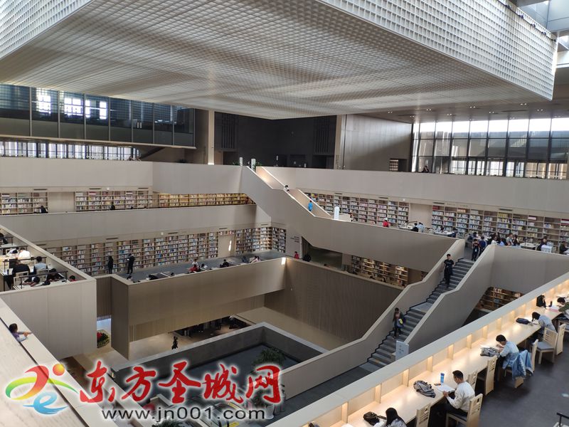 济宁市高新区图书馆图片