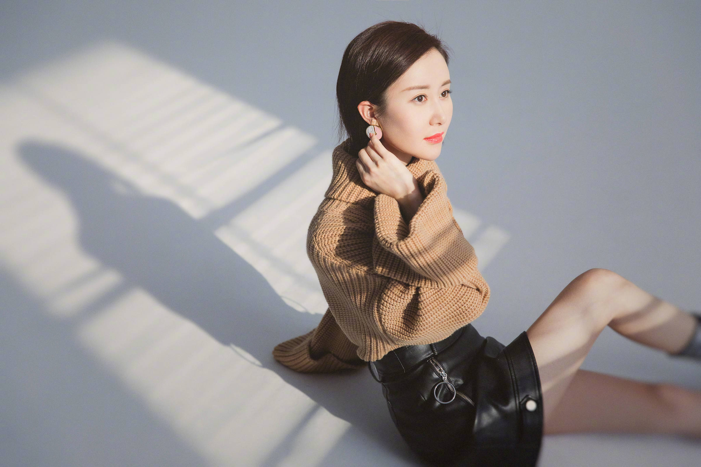 可以说她用自己的行为证明了是金子在哪里都可以发光