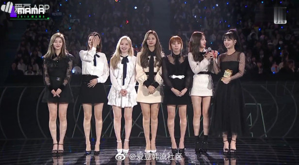 twice荣获2019mama最佳女团和"worldwide fans choice"奖