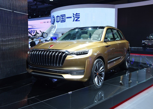 红旗s-concept,现代感非常强 ,没有松松垮垮的感觉,整体感强,样式出彩