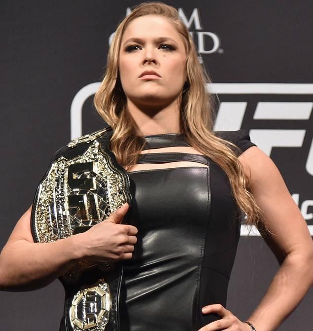 她是ufc的十字固女王,曾经叫嚣拳王梅威瑟未果,如今婚姻幸福