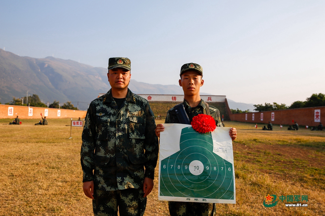新兵第一次打靶,竟打出了这样一份成绩单!