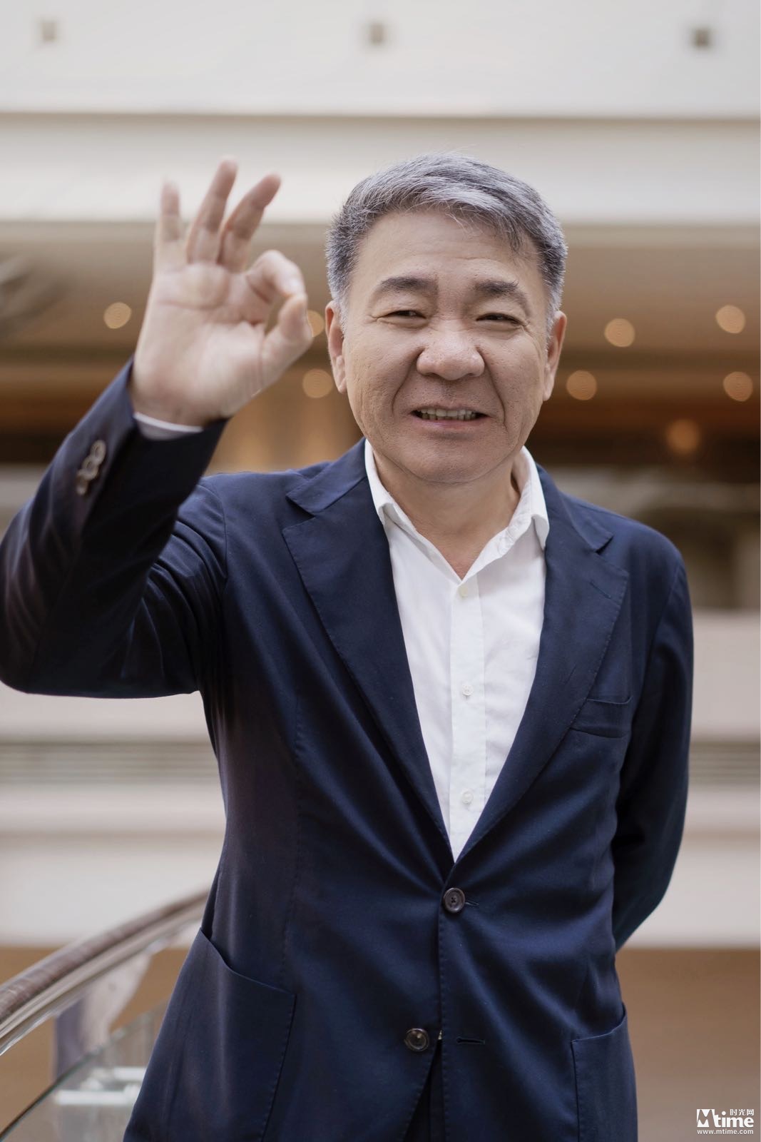 《三色镯:破谜重生》剧组上影节红毯合影