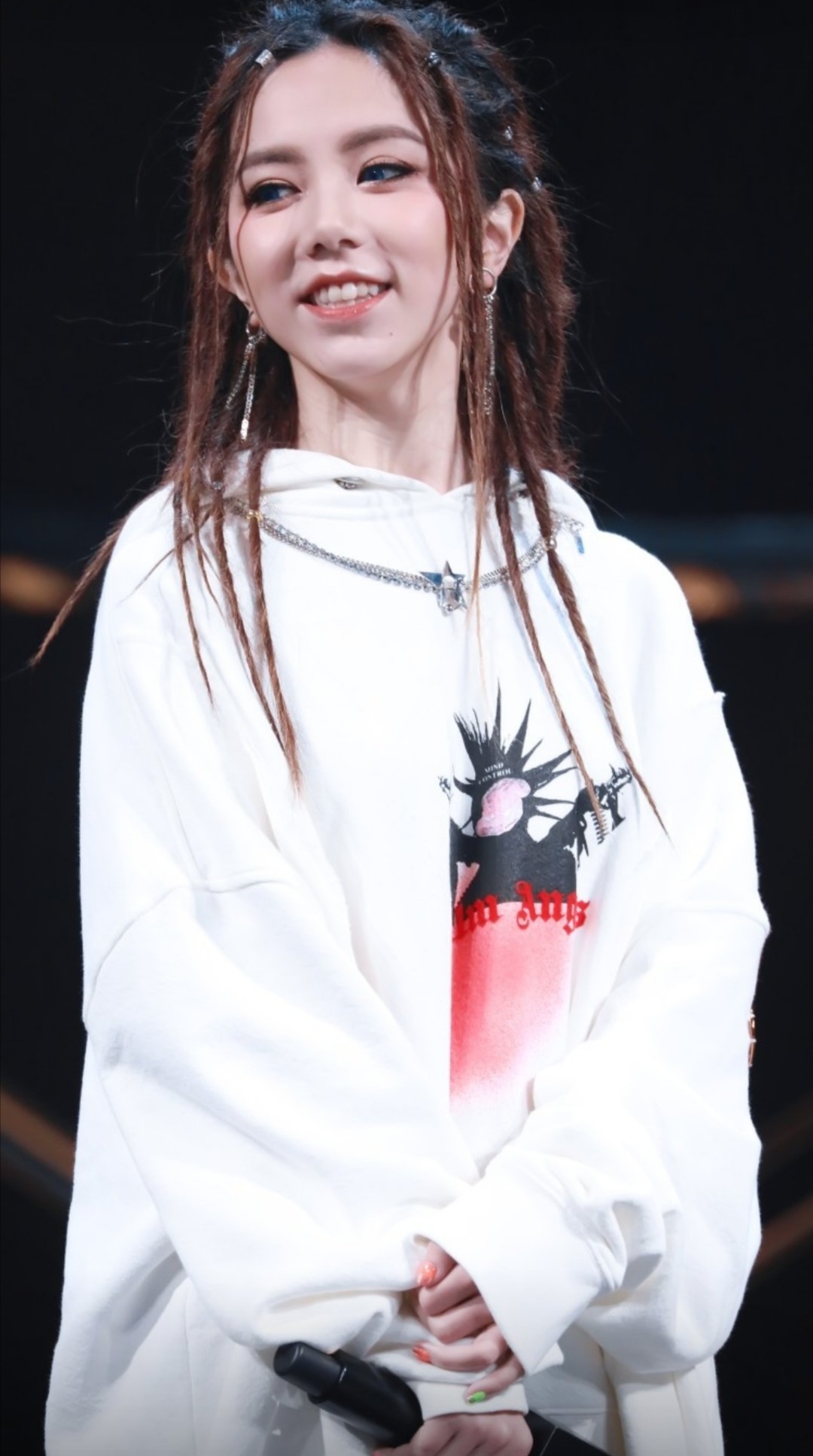 歌手邓紫棋,可爱甜美迷人