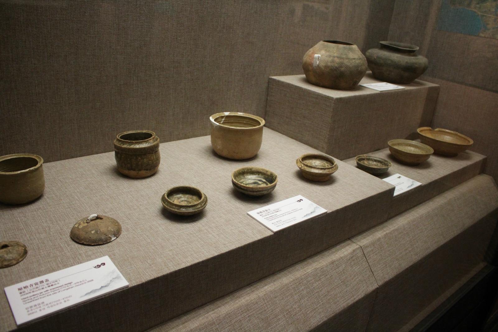 滦平县农民挖出坛子,坛内装有"怪"器,专家说:它是什么东西呢