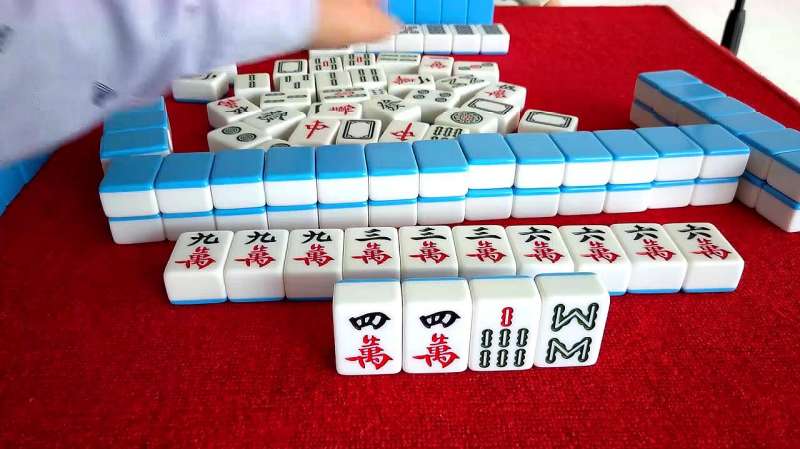 麻将小哥这手气简直没话说数次杠牌果真杠开十八罗汉