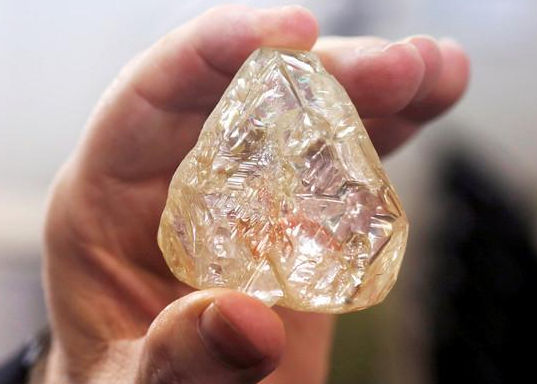 此国被誉为"钻石之国"!人均gdp却不足150美元,平均寿命仅40岁