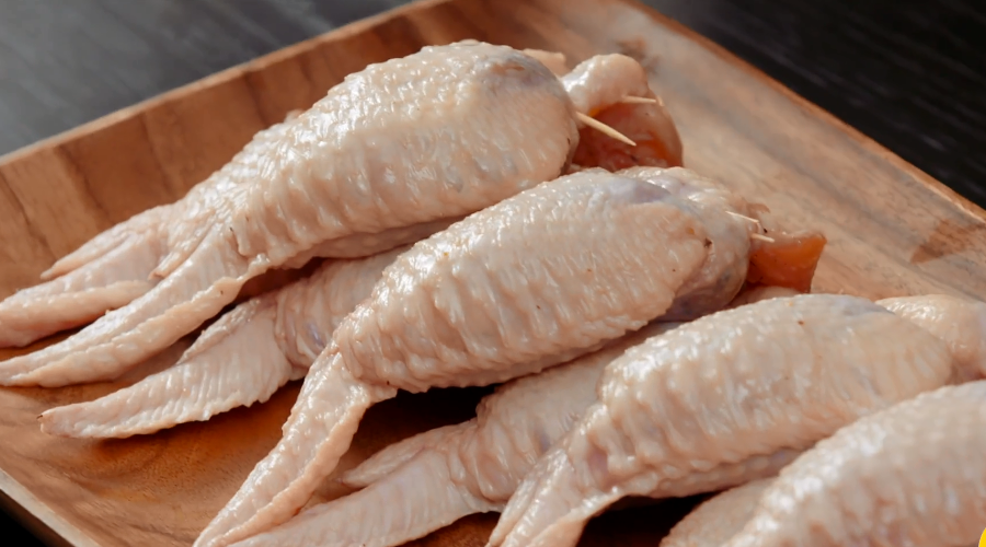 突破二次元,教你做《食戟之灵》的鸡翅饺子