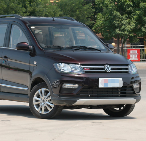 风光370,符合大众审美,乘坐舒适性高,日常代步没问题,性价比很高.