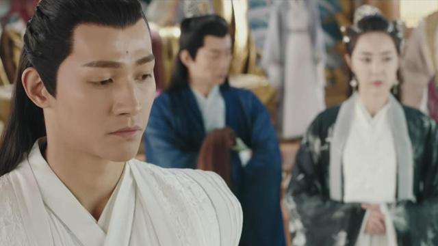 路十七和琴千弦大婚,揭开盖头后十七的一句话,琴千弦哭笑不得?