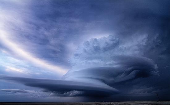 假如飓风在海平面刚生成时,就将导弹丢进风眼中心会怎样?