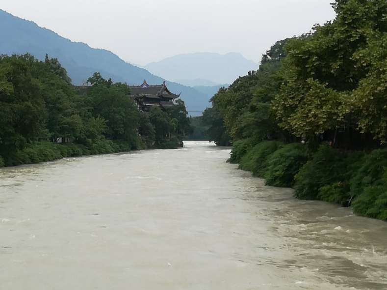 青城山之旅,一个令人向往的好地方,赶紧收藏起来哦!