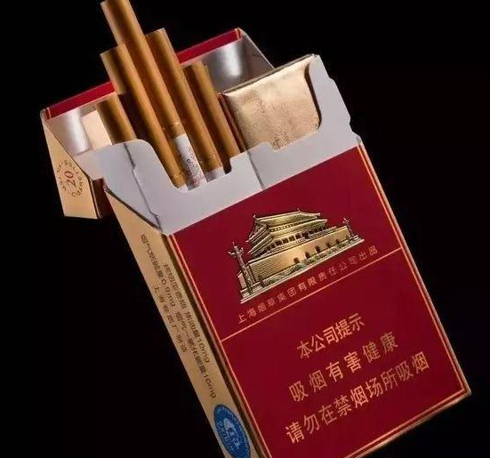 送禮有面子的四款中高檔煙,中華上榜,第一款有兩個暗嘴