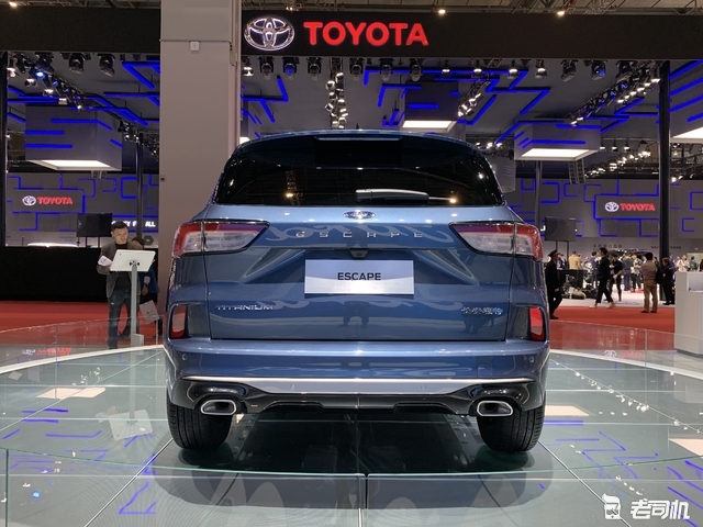 中国市场专属前脸 长安福特escape亮相