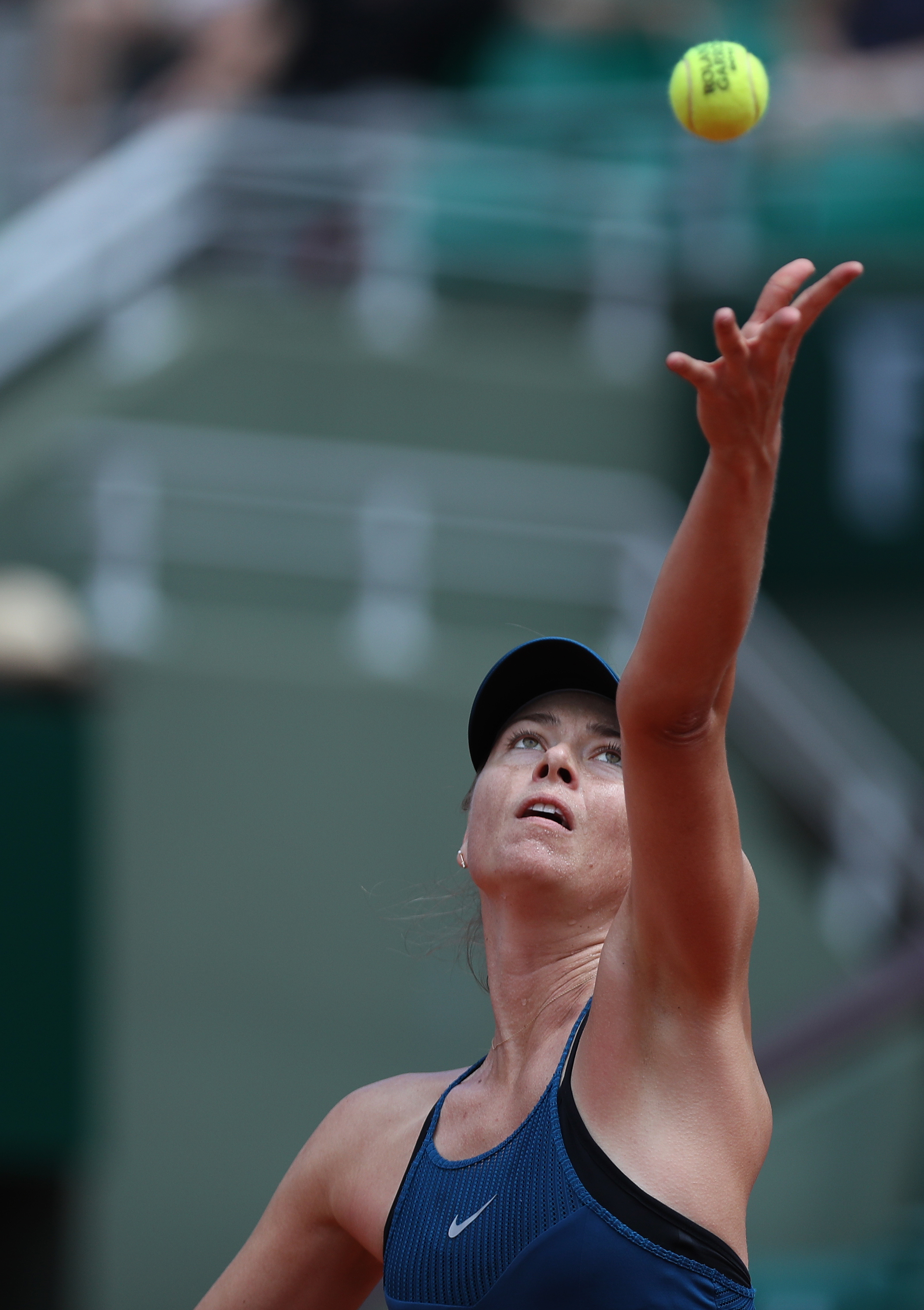 网球——法网:莎拉波娃晋级16强(2)