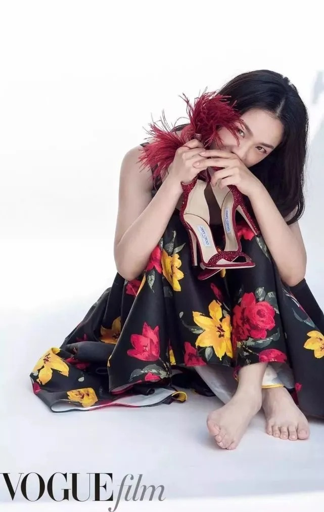 万绮雯留给罗纮武那本绿色书扉页上的咒语～我这版咒语念了房子是不会