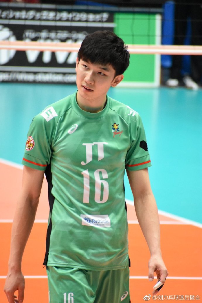 刘力宾给力!日本排球天皇杯jt雷霆称王!