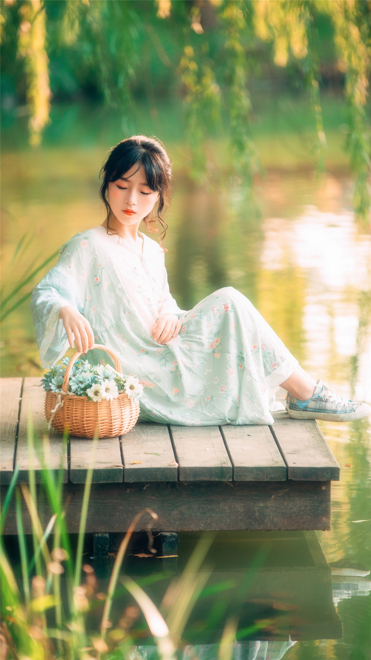 人像摄影:清新秀丽的漂亮女孩