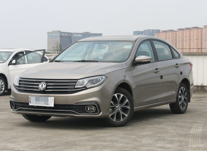 景逸s50,外观设计很大气,给人一种豪华感