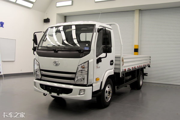装2吨货又不超载,这3款轻卡都可以上蓝牌