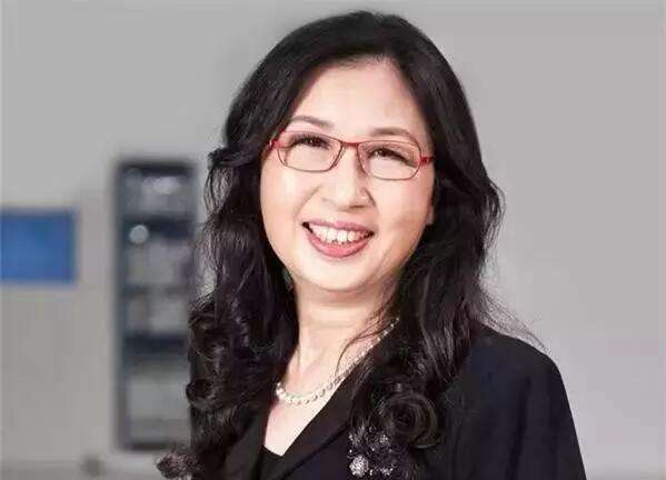 华为总裁老婆照片图片