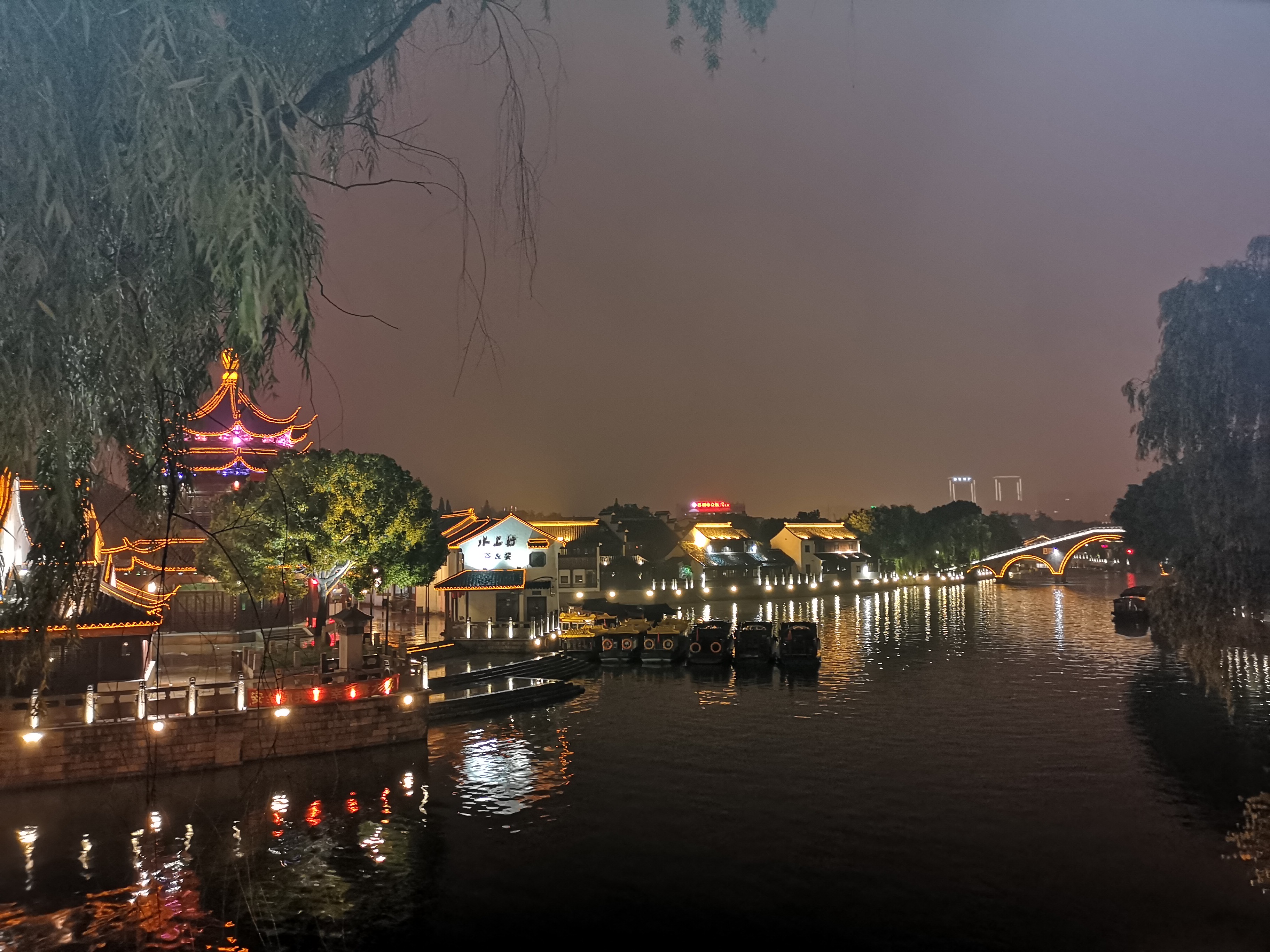 p20pro五倍无损变焦,苏州观前街夜景实拍效果