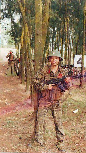 越南人民军研发一款经典迷彩服,只提供给精锐部队,如今奇货难求