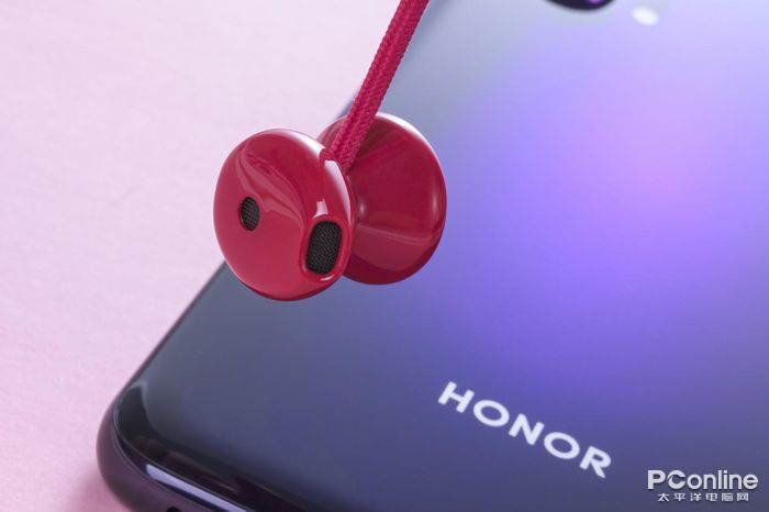 18小时聆听 闪充闪连 荣耀xsport pro运动蓝牙耳机测评